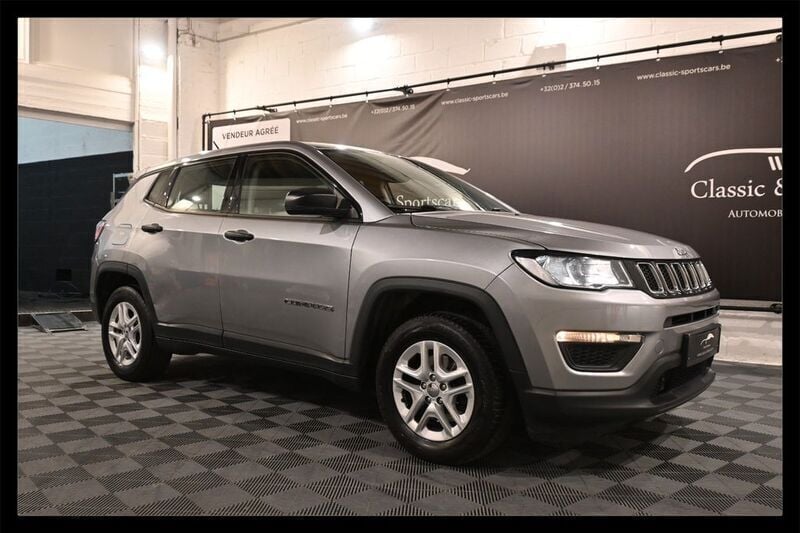 Silber Gebraucht 2018 Jeep Compass Sport SUV | 10.950 € (Fairer Preis) - Bild 1/4