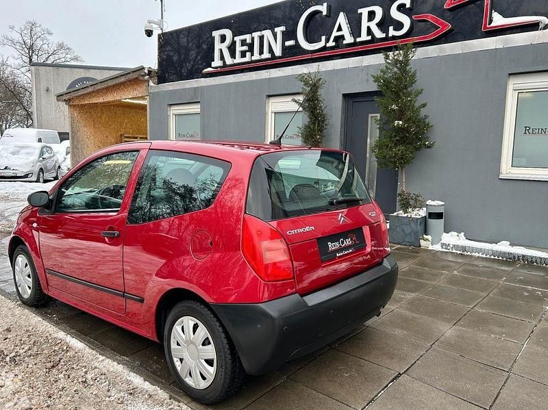 Gebraucht Citroën C2 Style 60 PS (44 kW) 2004 Classic red Kleinwagen