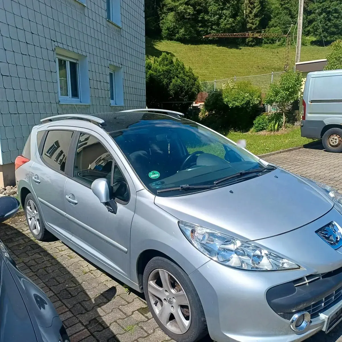 Gebraucht Peugeot 207 109 PS (80 kW) 2008 Silber Kombi