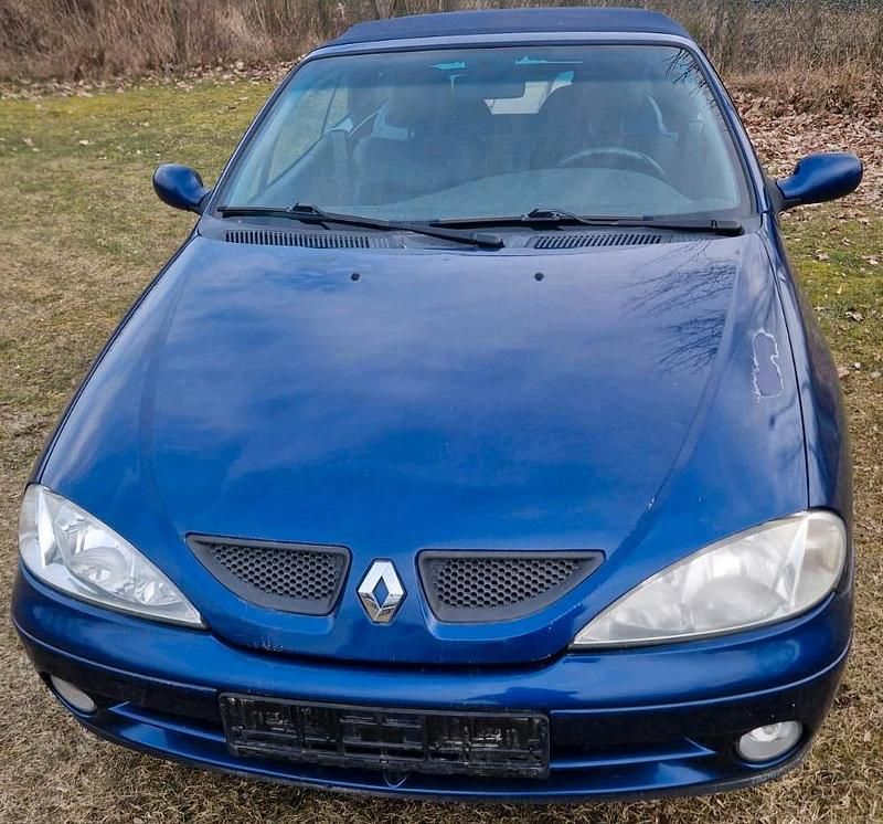 Blau Gebraucht 2000 Renault Mégane Cabriolet Cabrio | 270 € (Superpreis) - Bild 1/4