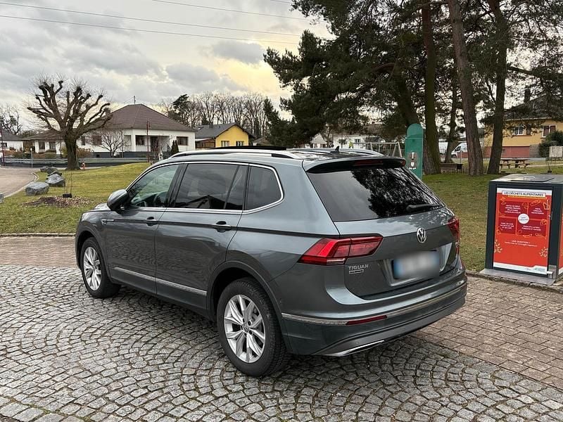 Gebraucht VW Tiguan Allspace 190 PS (139 kW) 2018 Grau SUV