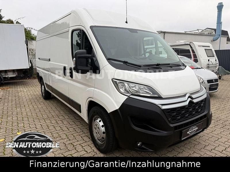 Weiß Gebraucht 2019 Citroën Jumper Business Class Van / Kleinbus | 14.300 € (Fairer Preis) - Bild 1/4