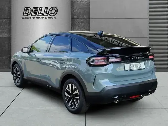 Neu Citroën C4 146 PS (107 kW) 2026 Grün SUV