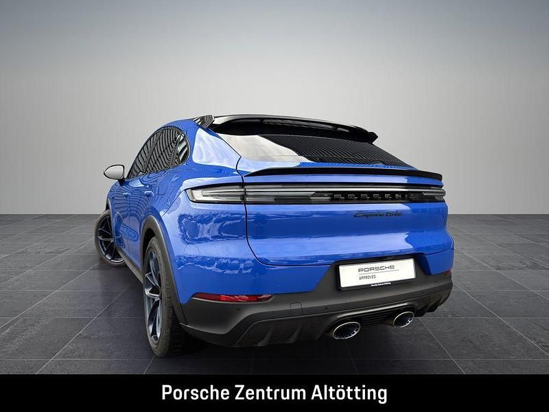 Gebraucht Porsche Cayenne Turbo E-Hybrid 740 PS (544 kW) 2024 Blau SUV