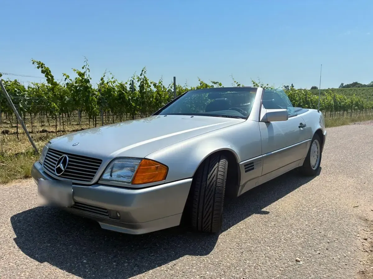 Gebraucht Mercedes 300 190 PS (139 kW) 1991 Silber Cabrio
