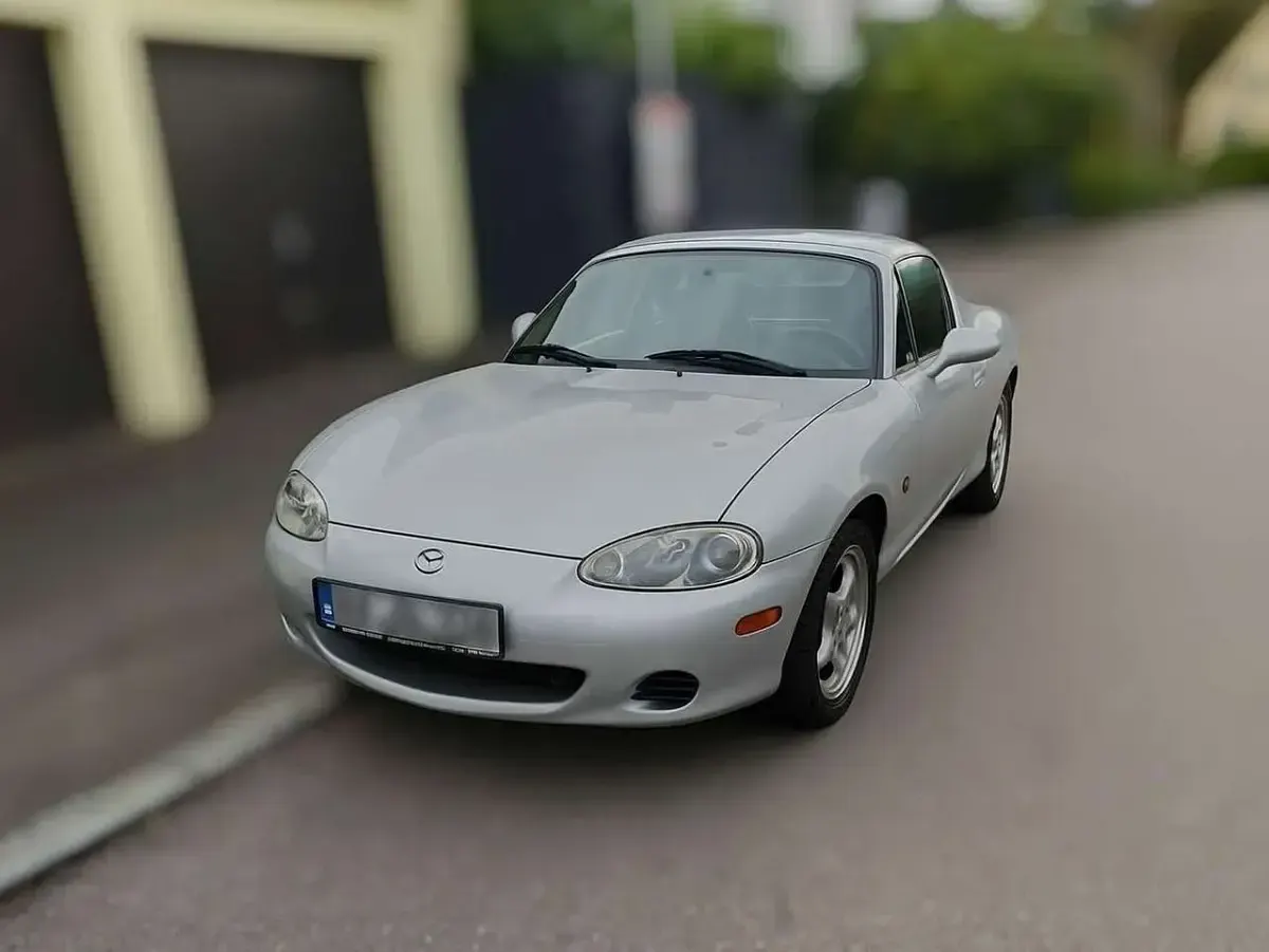 Gebraucht Mazda MX5 110 PS (80 kW) 2002 Silber Cabrio