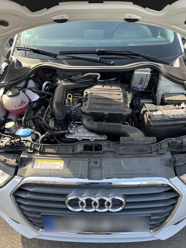 Gebraucht Audi A1 95 PS (69 kW) 2018 Weiß Kleinwagen