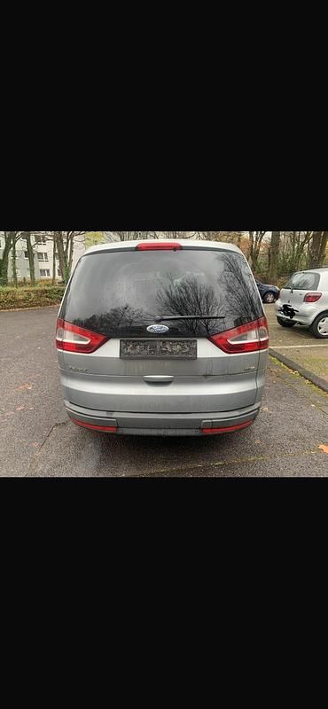 Gebraucht Ford Galaxy 140 PS (102 kW) 2007 Grau Van / Kleinbus
