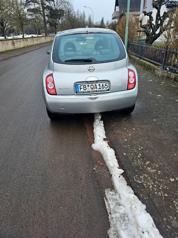 Gebraucht Nissan Micra 88 PS (64 kW) 2003 Silber Kleinwagen
