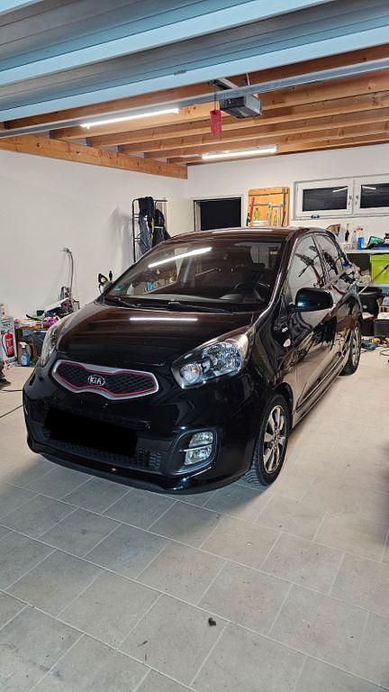 Schwarz Gebraucht 2015 Kia Picanto DREAM-TEAM Edition Kleinwagen | 5.850 € (Guter Preis) - Bild 1/3