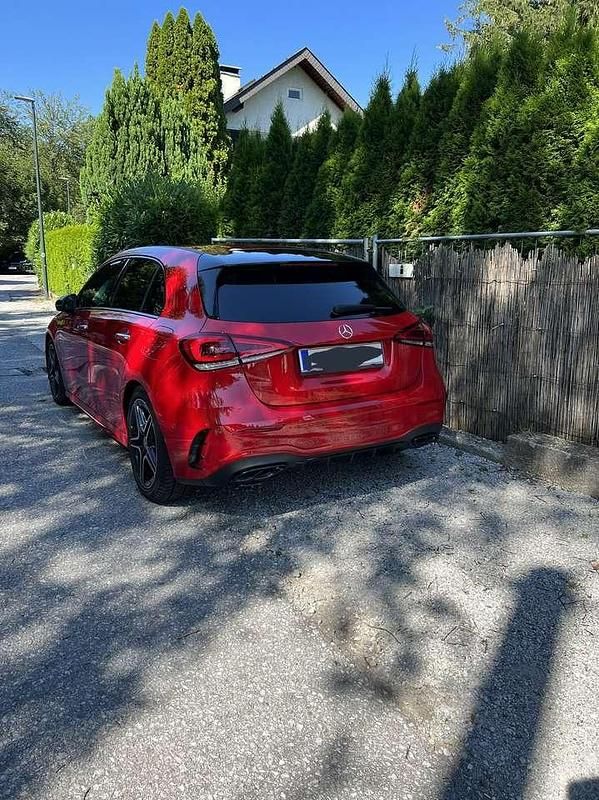 Gebraucht Mercedes A200 163 PS (119 kW) 2018 Rot Limousine