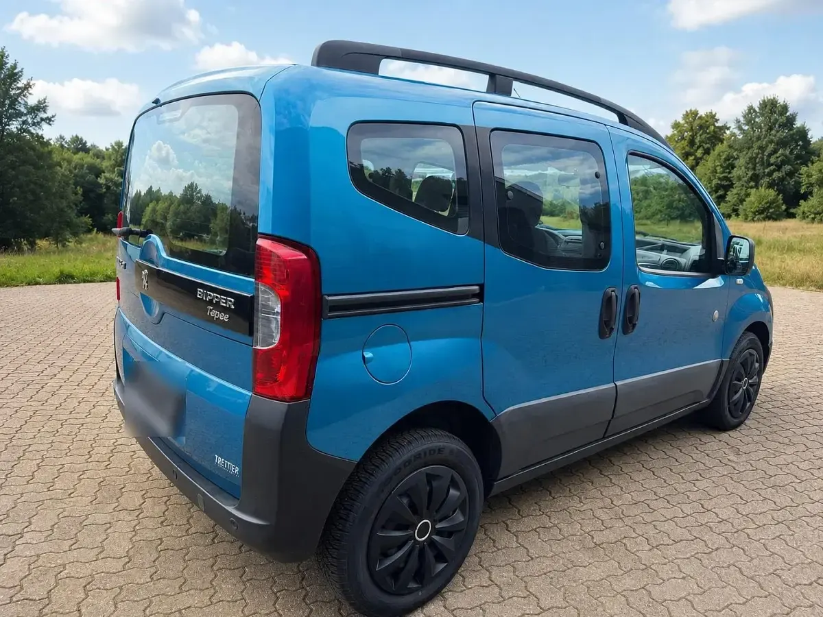Gebraucht Peugeot Bipper 72 PS (52 kW) 2010 Blau Van / Kleinbus