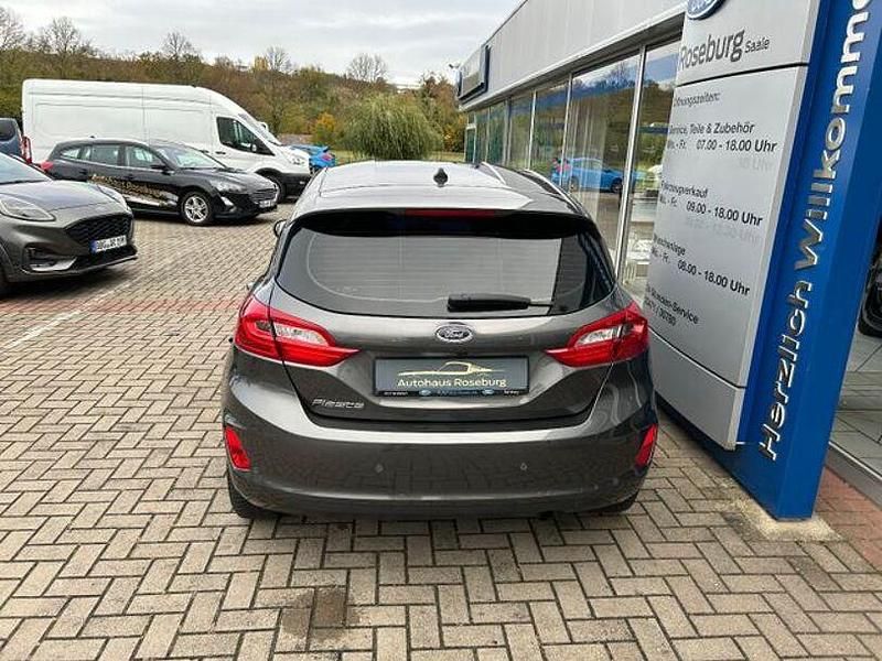 Gebraucht Ford Fiesta Titanium 101 PS (74 kW) 2019 Grau Kleinwagen