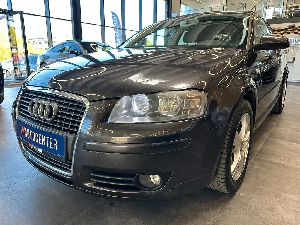 Second-hand Audi A3 Ambition 140 CP (102 kW) 2006 Gri Hatchback