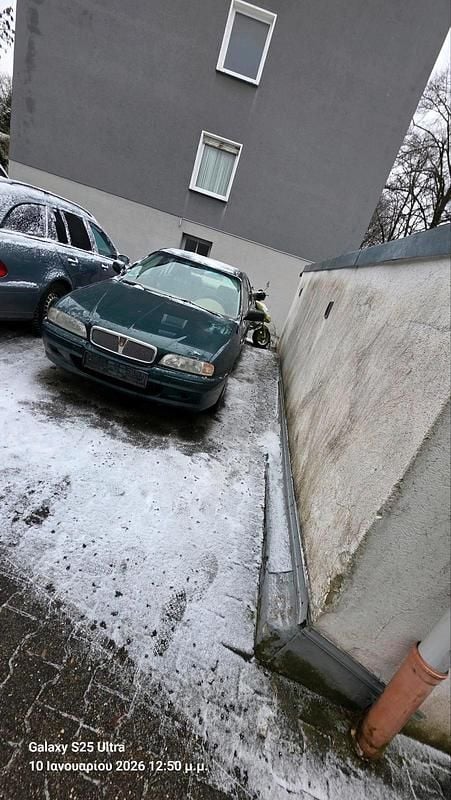 Grün Gebraucht 1995 Rover 620 Limousine | 1.100 € - Bild 1/4