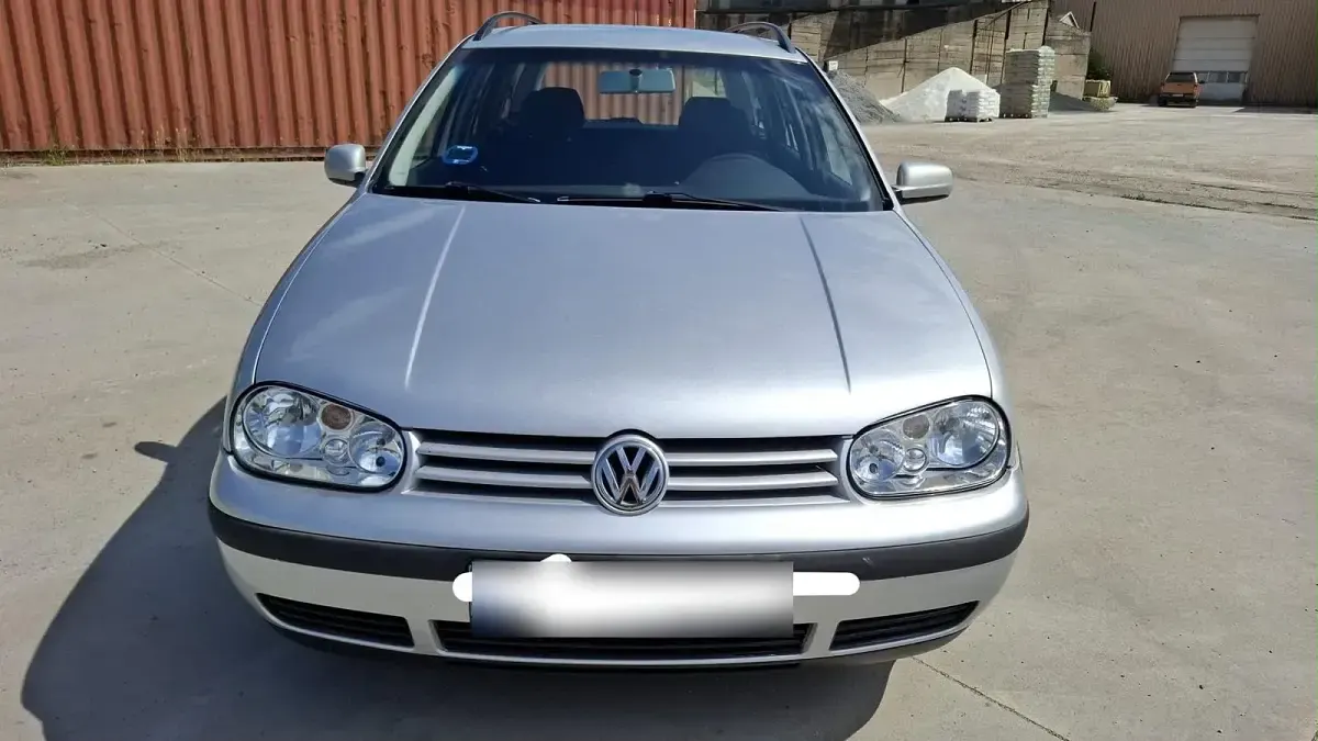 Gebraucht VW Golf IV 101 PS (74 kW) 2000 Silber Kombi