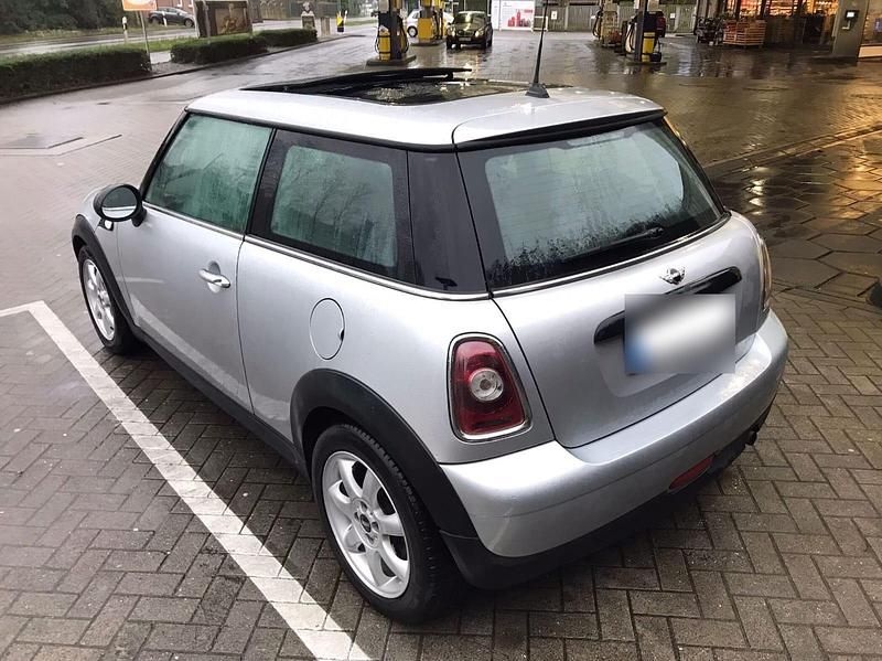 Gebraucht Mini Cooper 95 PS (69 kW) 2009 Silber Kleinwagen