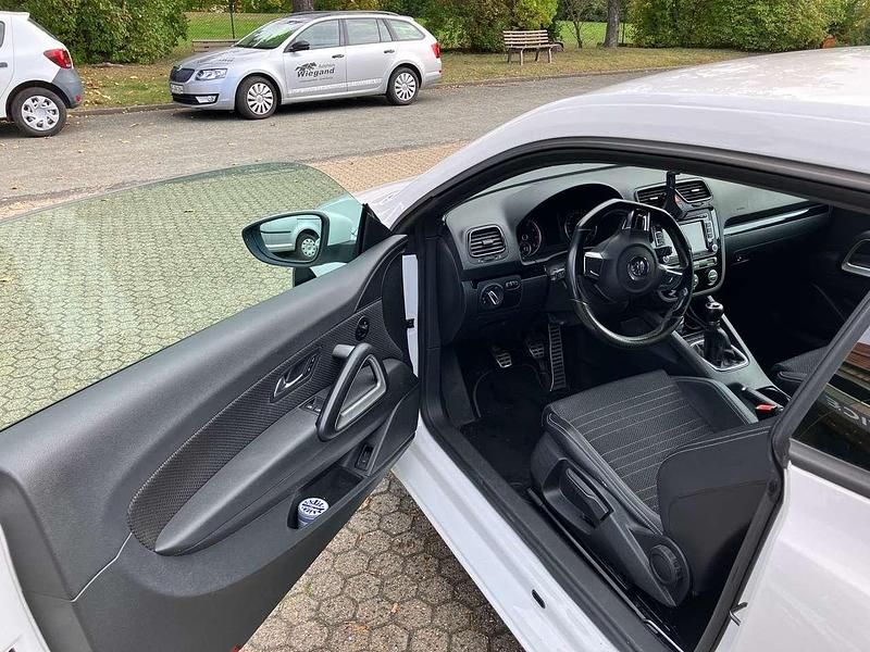 Gebraucht VW Scirocco 122 PS (89 kW) 2013 Weiß Coupé