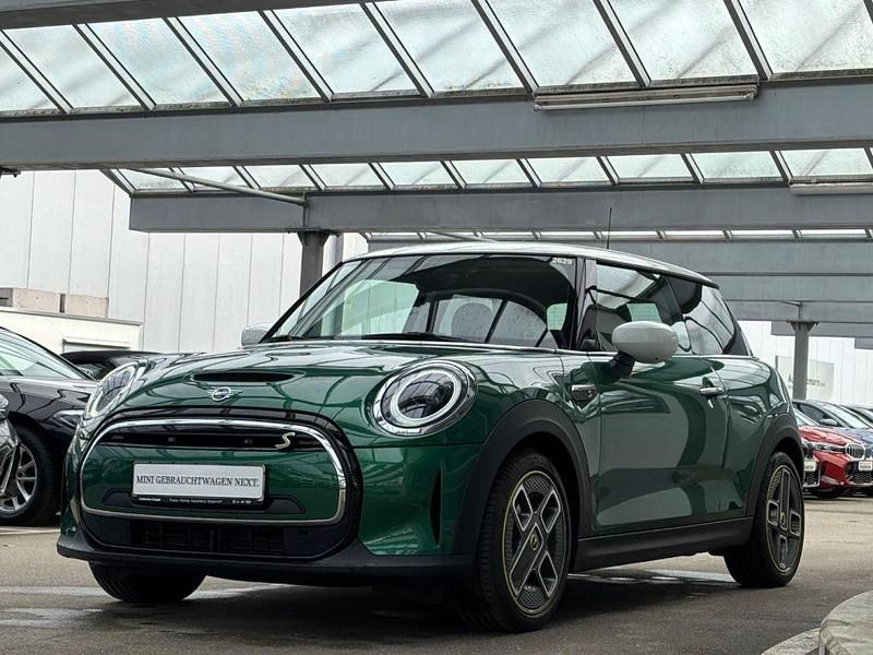 Gebraucht Mini Cooper 135 kW (184 PS) 2022 British racing green (metallic) Kleinwagen