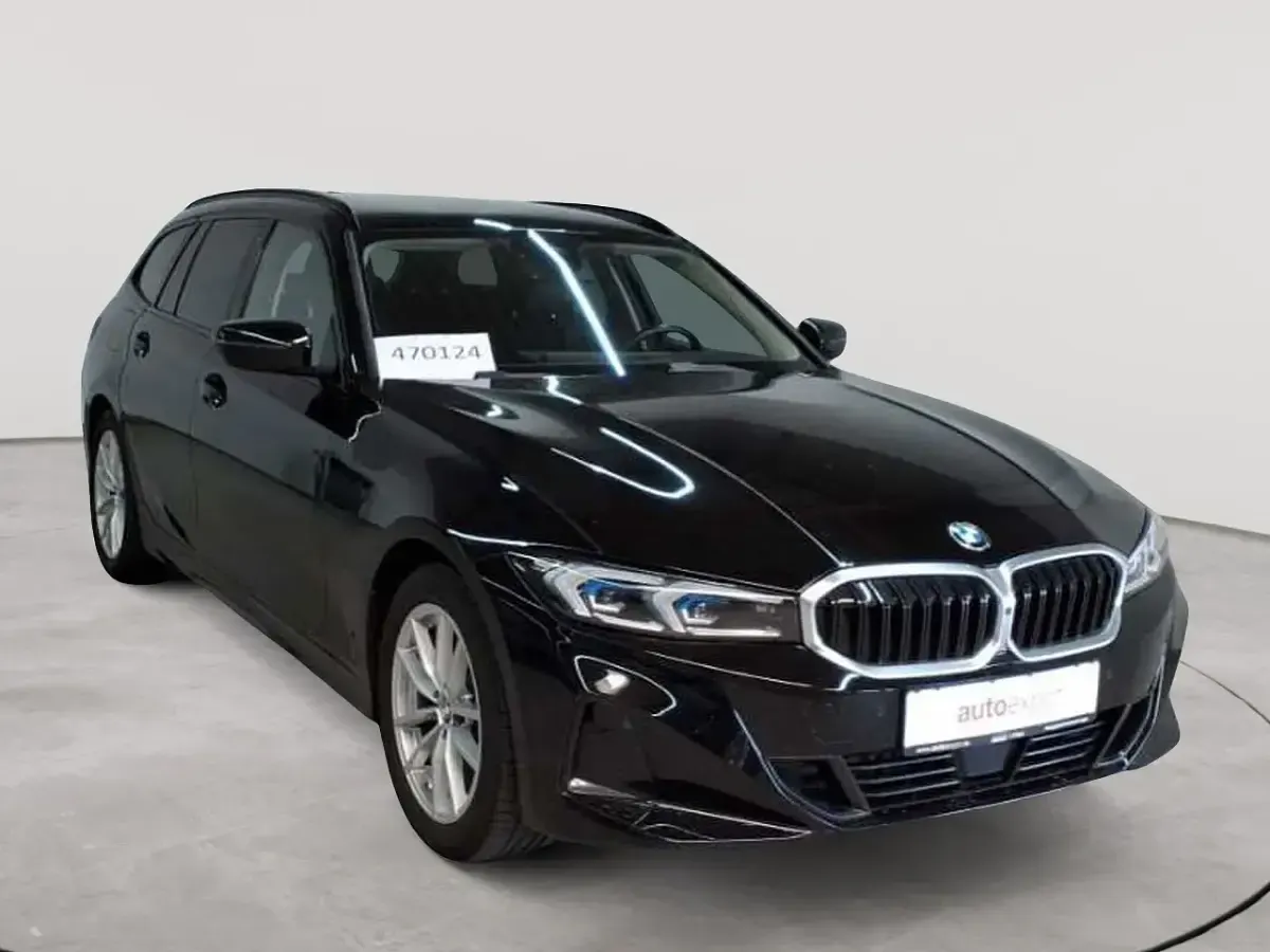 Gebraucht BMW 320 Sport Line 190 PS (139 kW) 2023 Kombi