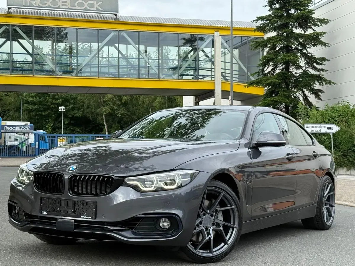 Gebraucht BMW 440 Sport Line 326 PS (239 kW) 2019 Grau Coupé