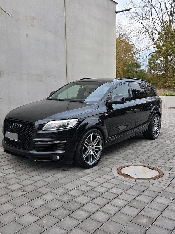 Schwarz Gebraucht 2008 Audi Q7 SUV | 12.500 € (Teuer) - Bild 1/4