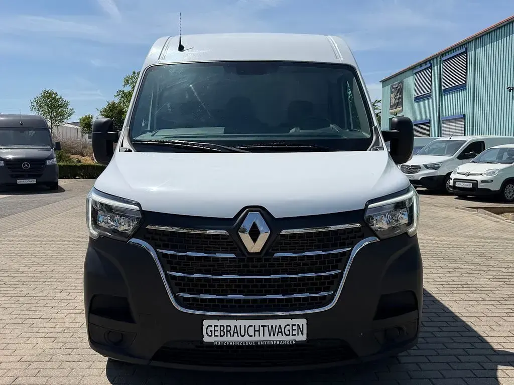 Gebraucht Renault Master 136 PS (100 kW) 2023 Weiß Van / Kleinbus
