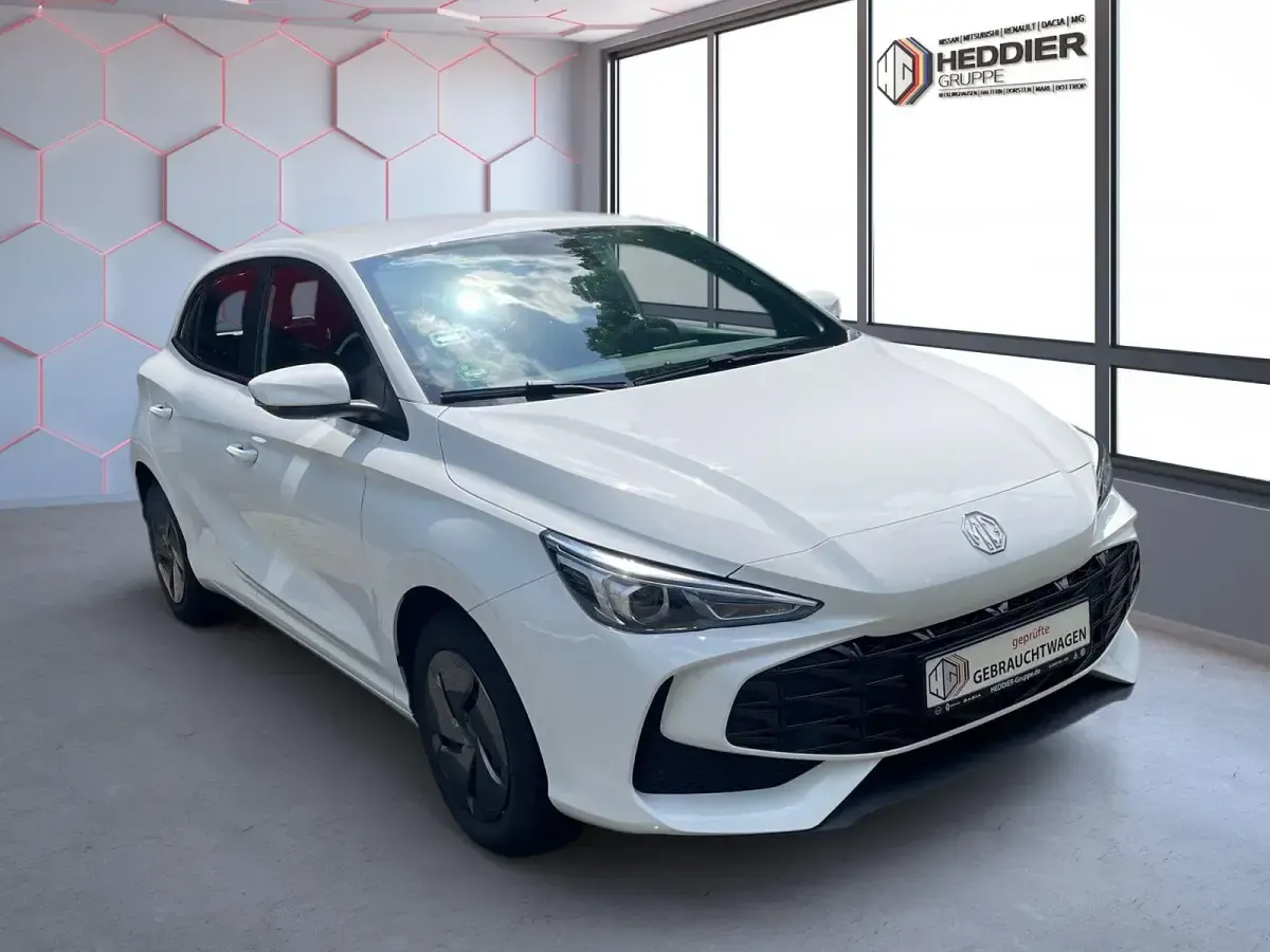 Gebraucht MG MG3 102 PS (75 kW) 2024 Weiß Kleinwagen