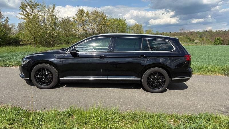 Usata VW Passat 190 CV (139 kW) 2019 Nero Station wagon
