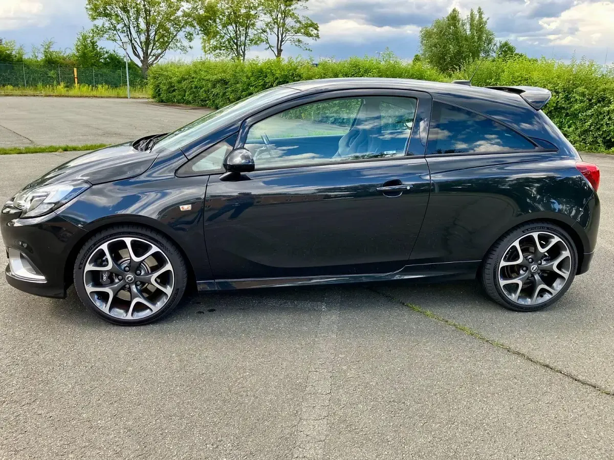 Gebraucht Opel Corsa OPC 207 PS (152 kW) 2015 Schwarz Kleinwagen