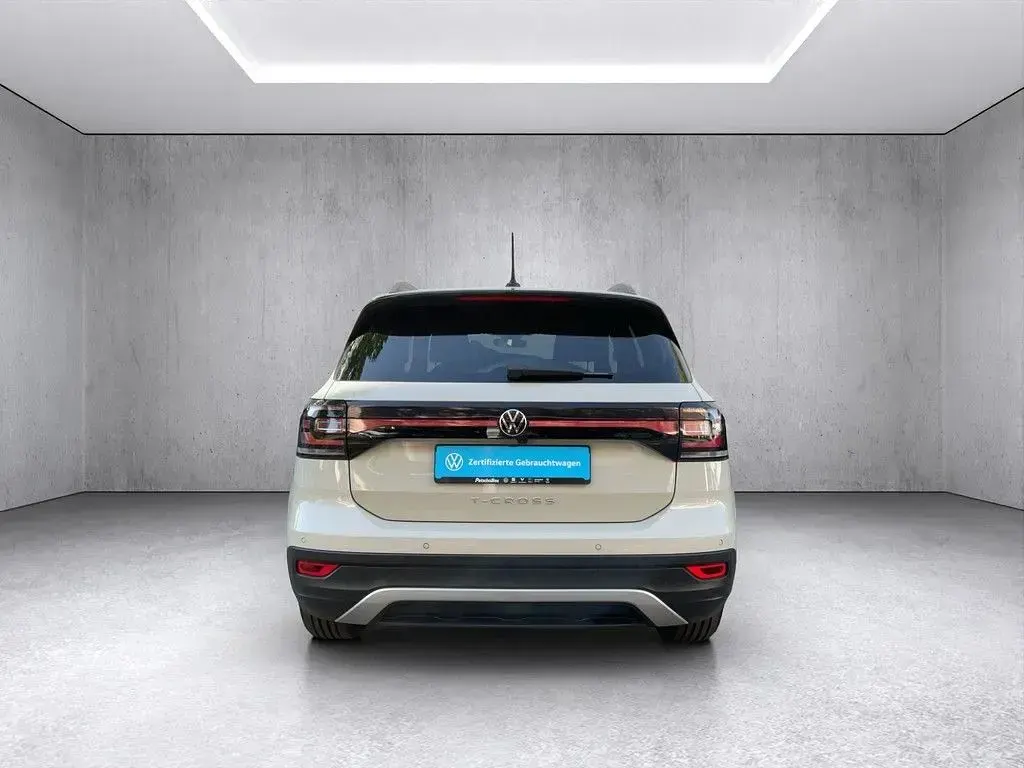 Gebraucht VW T-Cross Move 110 PS (80 kW) 2023 Grau SUV