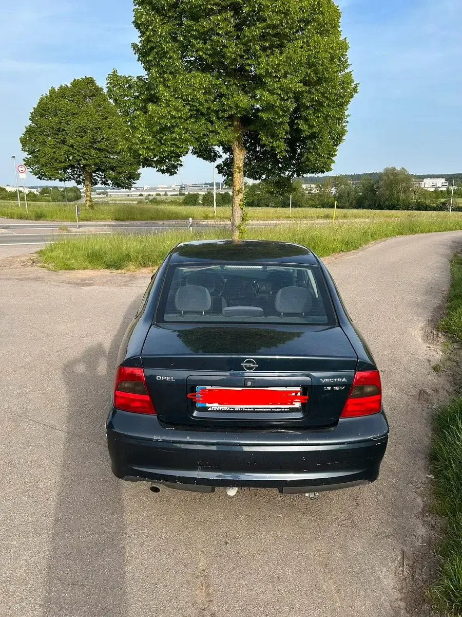 Gebraucht Opel Vectra 116 PS (85 kW) 2000 Andere farben Limousine