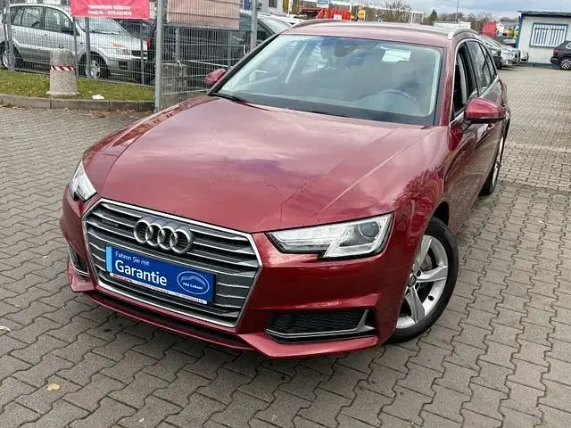 Gebraucht Audi A4 Sport 190 PS (139 kW) 2019 Matadorrot Kombi