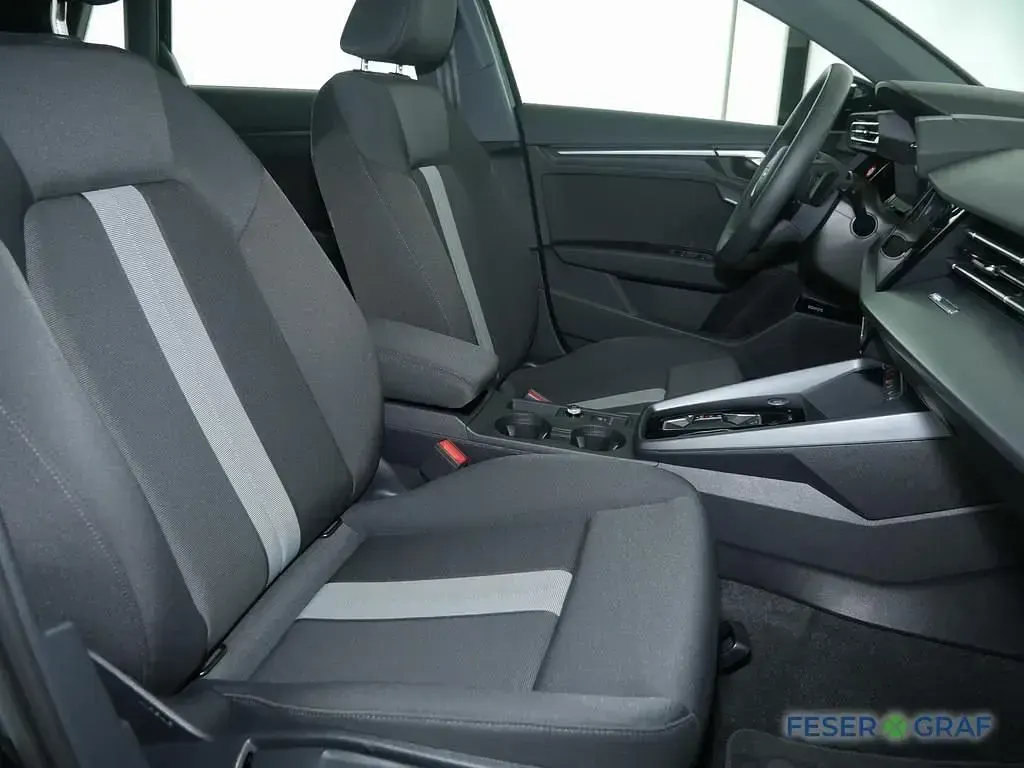 Gebraucht Audi A3 Advanced Plus 150 PS (110 kW) 2025 Mythosschwarz metallic Limousine