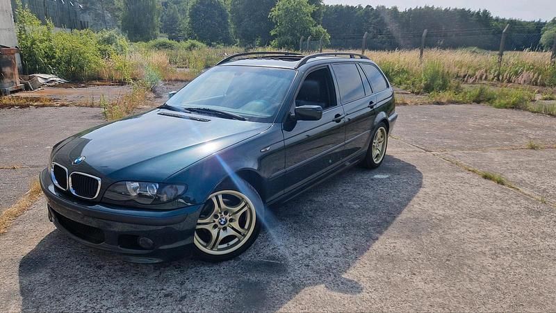 Grün Gebraucht 2003 BMW 316 Kombi | 4.300 € - Bild 1/4