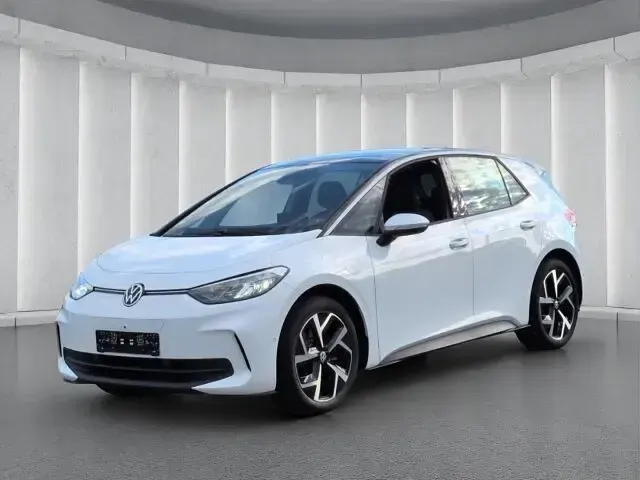 Gebraucht VW ID.3 Pro 150 kW (204 PS) 2024 Weiß metallic Kleinwagen