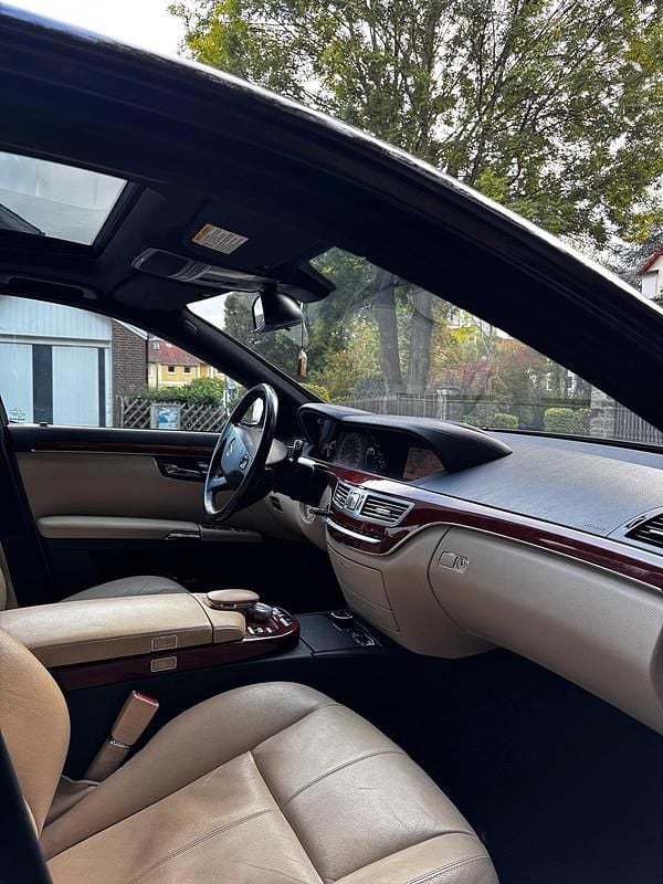Gebraucht Mercedes S320 235 PS (172 kW) 2006 Schwarz Limousine
