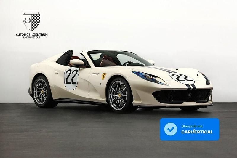 Gebraucht Ferrari 812 799 PS (587 kW) 2024 Bianco inter coupe Cabrio