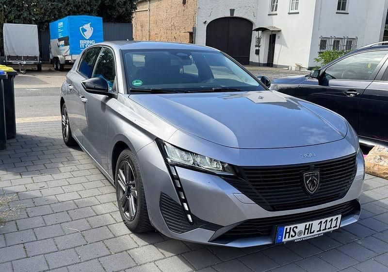 Silber Gebraucht 2022 Peugeot 308 Active Limousine | 16.999 € (Guter Preis) - Bild 1/4