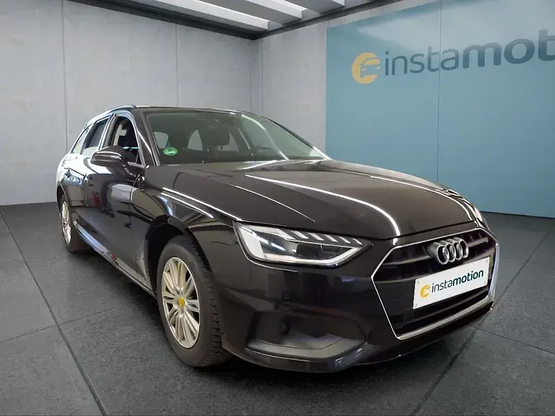 Gebraucht Audi A4 136 PS (100 kW) 2023 Schwarz Kombi
