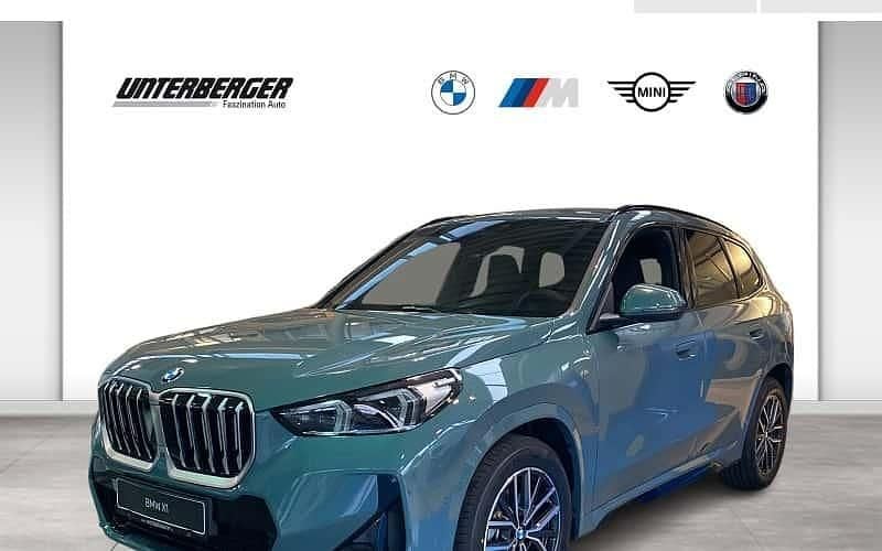 Grün Neu 2025 BMW X1 Luxury Line SUV | 46.290 € (Guter Preis) - Bild 1/4