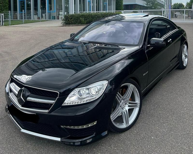 Schwarz Gebraucht 2009 Mercedes CL63 AMG AMG Coupé | 22.500 € - Bild 1/4