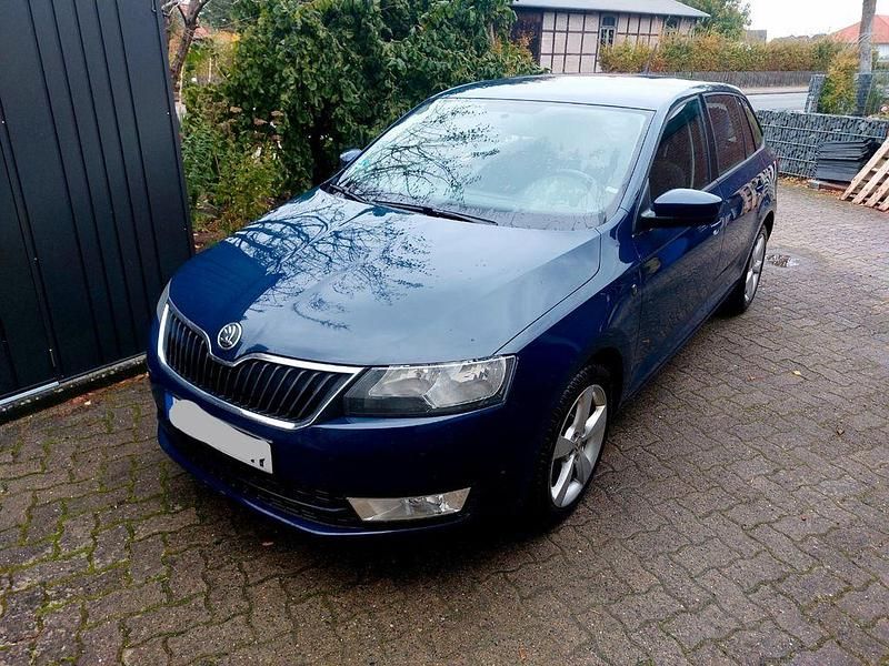 Blau Gebraucht 2014 Skoda Rapid Ambition Limousine | 4.500 € (Fairer Preis) - Bild 1/4