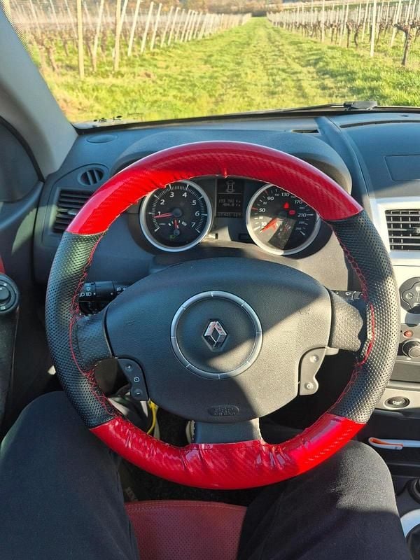 Gebraucht Renault Mégane Coupé 135 PS (99 kW) 2009 Braun Coupé