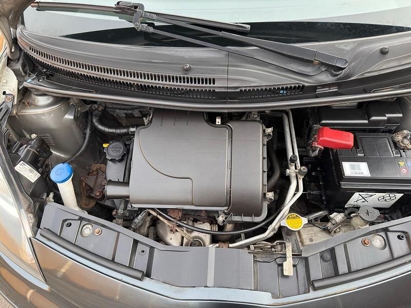 Gebraucht Toyota Aygo Cool 68 PS (50 kW) 2010 Grau Kleinwagen