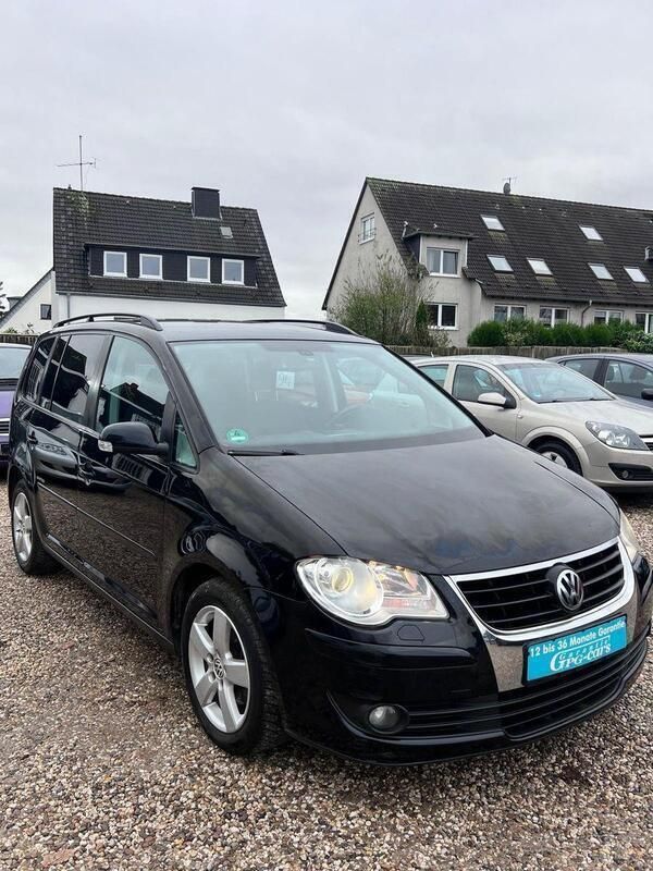Deep black perleffekt Gebraucht 2008 VW Touran United Van / Kleinbus | 2.999 € (Superpreis) - Bild 1/4