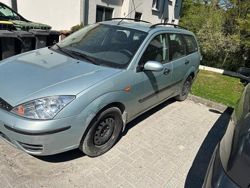 Usado Ford Focus 75 HP (55 kW) 2000 Carrinha