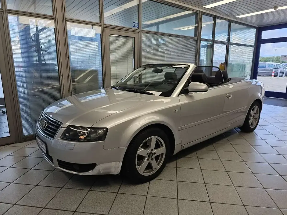 Gebraucht Audi A4 Cabriolet 163 PS (119 kW) 2005 Silbermet. Cabrio