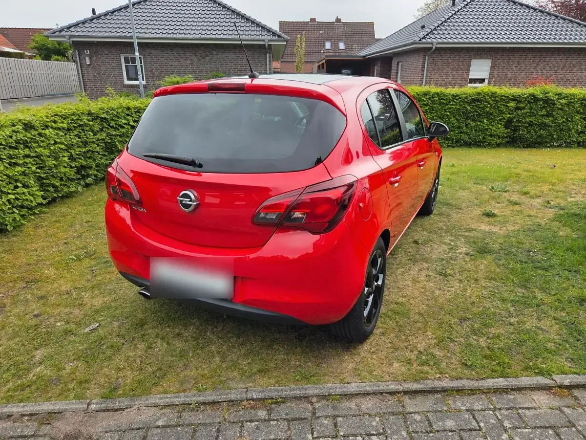 Używany Opel Corsa Edition 90 KM (66 kW) 2017 Czerwony Hatchback