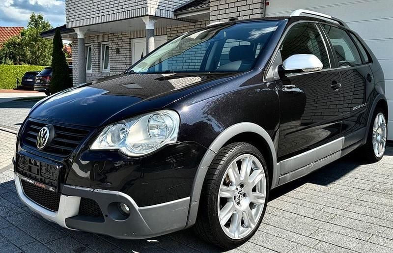 Schwarz Gebraucht 2006 VW Polo Cross Kleinwagen | 2.499 € (Superpreis) - Bild 1/4